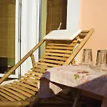 Apartment 3 Bedroom In *