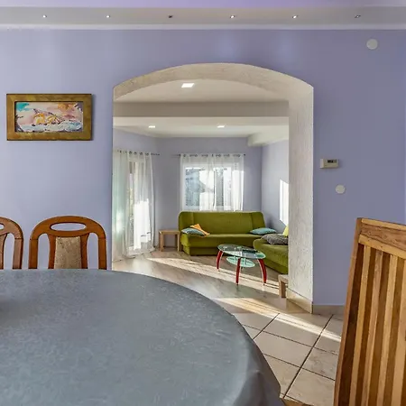 3 Bedroom In *