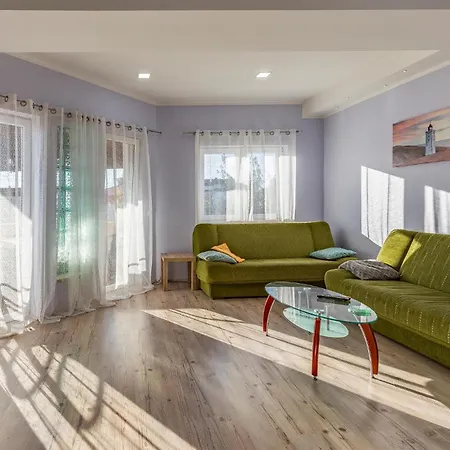 Apartman 3 Bedroom In
