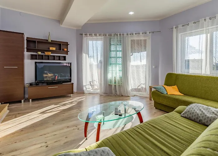 3 Bedroom In *