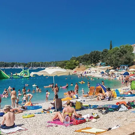 3 Bedroom In شقة *